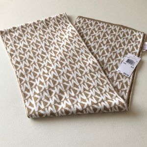 Michael Kors scarf